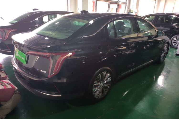 Used Hongqi E-QM5 2022 431 km Charge & Enjoy Edition