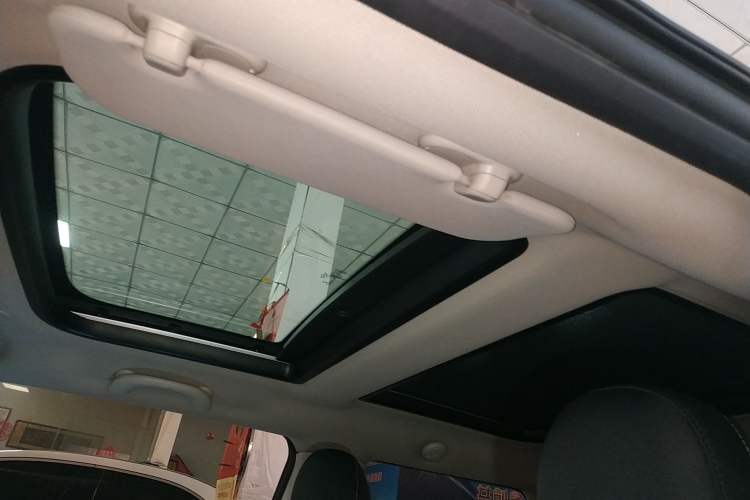 Used MINI 2016 1.2T ONE Pioneer Edition Headliner