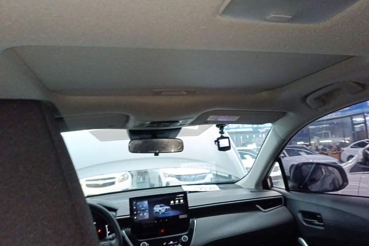 Used Toyota Corolla Cross 2024 2.0L Elite Edition Headliner