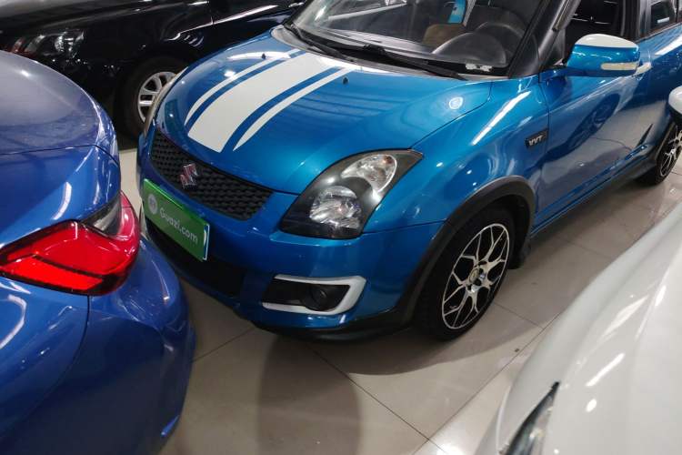 Used Suzuki Swift 2015 1.5L Automatic Limited Edition
