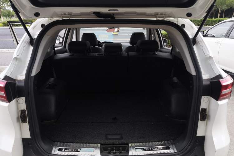 Used JETOUR X70 2018 1.5T Automatic YueXing Edition