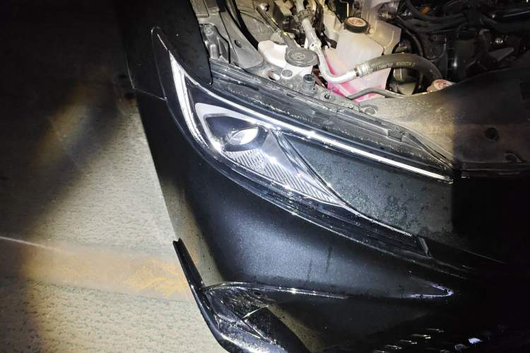 Used Toyota Camry 2024 Dual-Motor 2.0HS Sport Edition Right Front Headlight