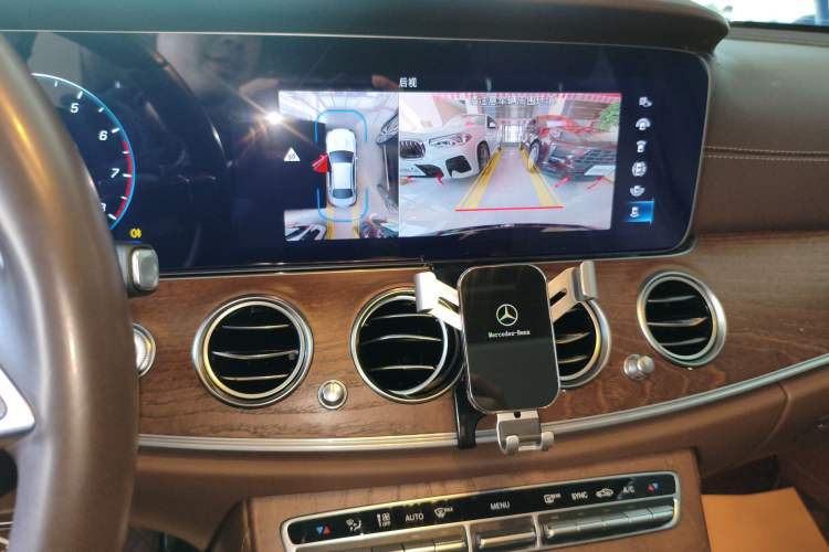 Used Mercedes-Benz E-Class 2023 Updated E 300 L Luxury Edition
