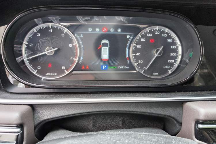 Used GAC Trumpchi M6 2019 270T DCT Luxury Edition (6-seater) China VI
