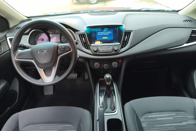 Used Chevrolet Monza 2019 Redline 320T Dual-Clutch Joyful Edition China VI Standard