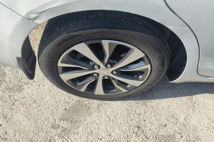 Used Buick Excelle GX 2019 18T Automatic Connected Elite Model China VI Standard Exterior 5