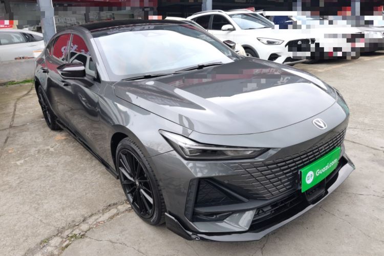 Used CHANGAN UNI-V 2023 1.5T Sport Edition
