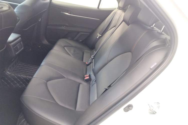 Used Toyota Camry 2019 2.0G Luxury Edition China V Standard
