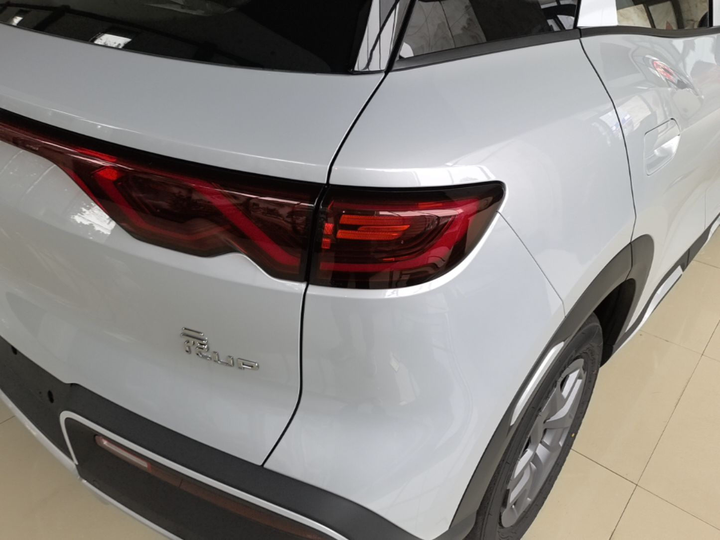 BYD Yuan UP 2027 Model Flying Edition 301KM Navigation Version — снимка 9