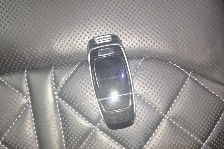 Used Audi Q8 2022 55 TFSI Prestige Dynamic Edition Vehicle Key