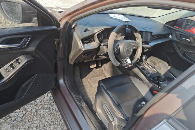 Used MG 5 2022 180 DVVT CVT Youth Style Edition