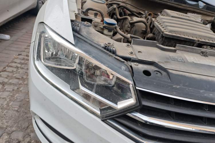 Used Volkswagen Bora 2016 1.6L Manual Fashion Edition
