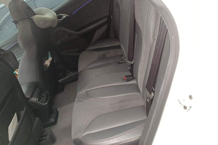 Used Roewe D5X DMH 2024 135 Tech Edition Left Rear Seat