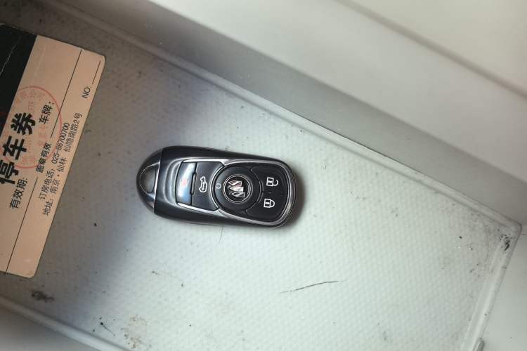 Used Buick GL8 2022 Land Business Class 652T Luxury Model