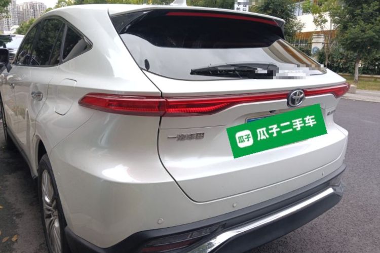 Used Toyota Harrier 2022 2.0L CVT Two-Wheel Drive Deluxe Edition