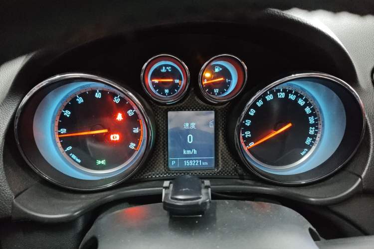 Used Buick Regal 2013 1.6T Automatic Elite Sport Edition Instrument Cluster