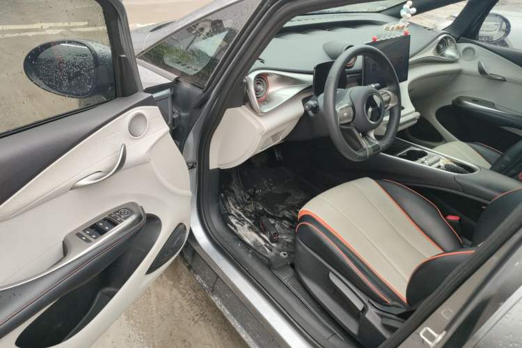 Used BYD Dolphin 2021 405 km Free Version