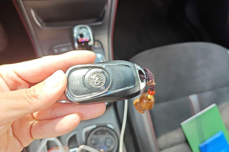 Used Buick Verano 2018 Hatchback GS 20T Dual-Clutch Luxury Model Vehicle Key