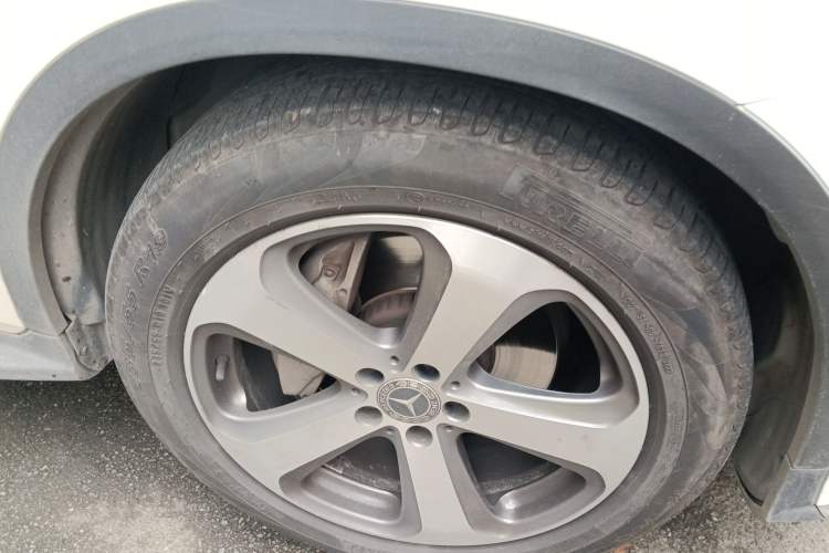 Used Mercedes-Benz GLC 2017 GLC 260 4MATIC Luxury Model