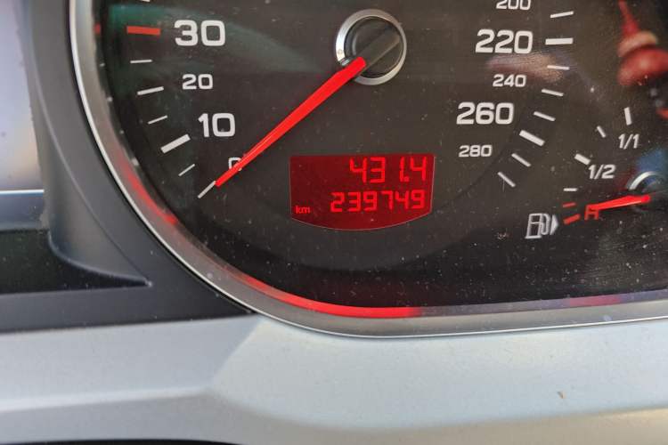 Used Audi A6L 2010 2.4L Comfort Edition