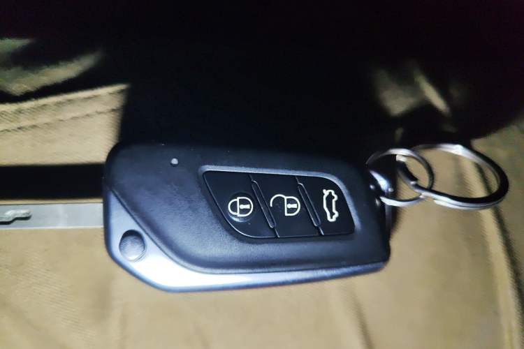 Used BAIC Senova X25 2015 1.5L Automatic Elite Model