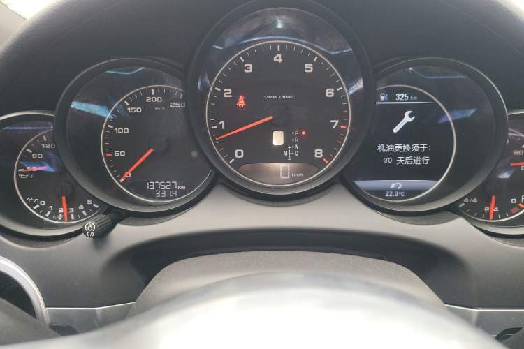 Used Porsche Cayenne  Instrument Cluster