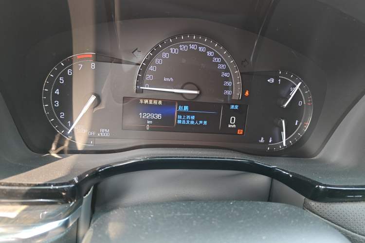 Used Cadillac XT5 2018 25T Tech Model
