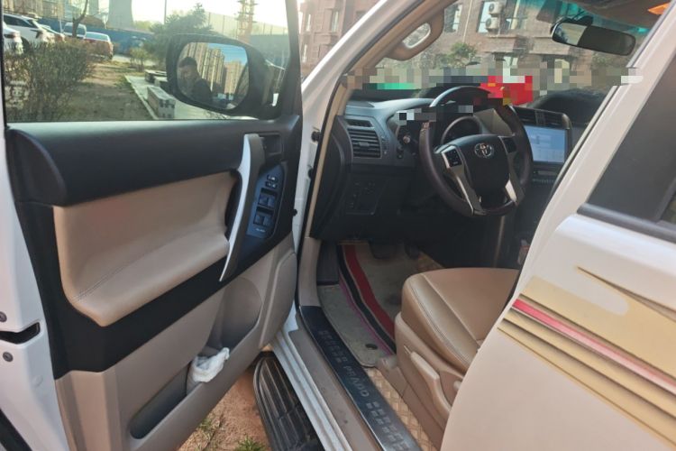 Used Toyota Prado  Driver Seat