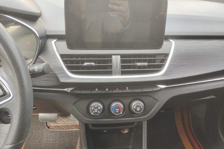 Used Baojun 360 2019 1.5L Automatic Elite Version China VI