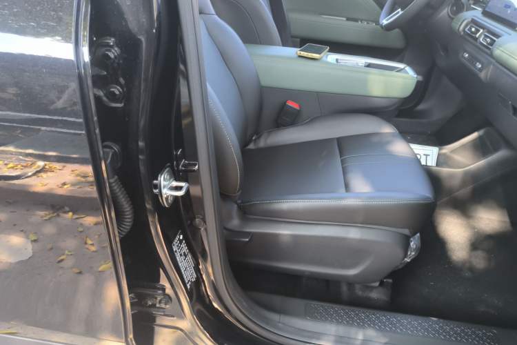 Used Baojun Spark EUV 2025 Flagship Edition 5 Seats