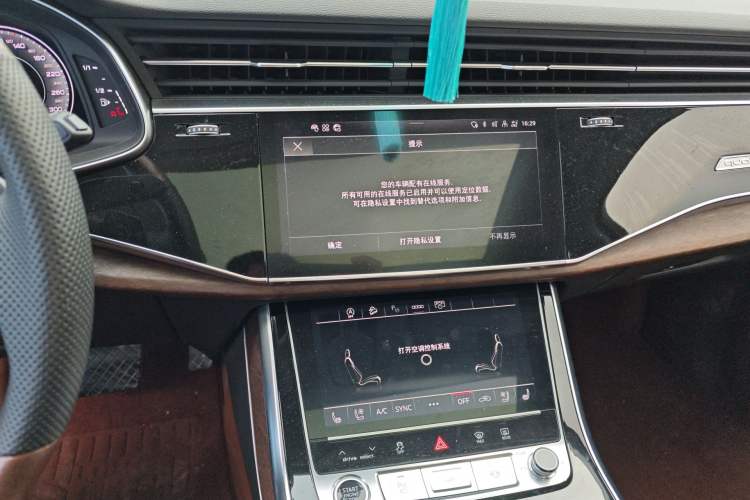 Used Audi Q7 2022 55 TFSI quattro S line Sport model