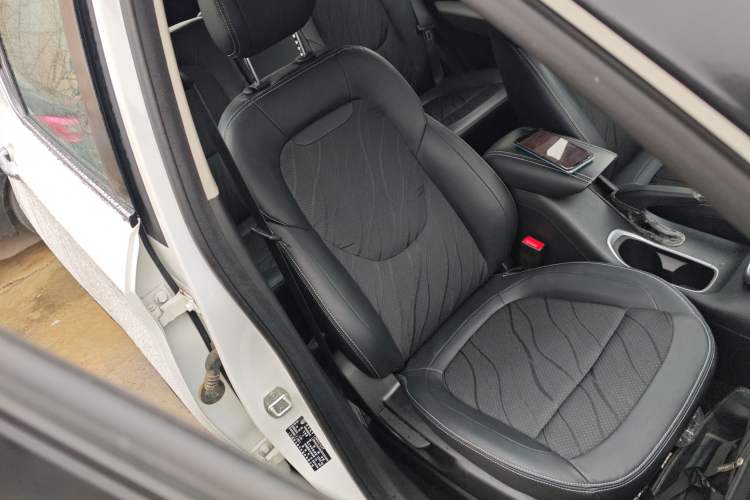 Used Baojun 510 2017 1.5L Manual Fashion Model
