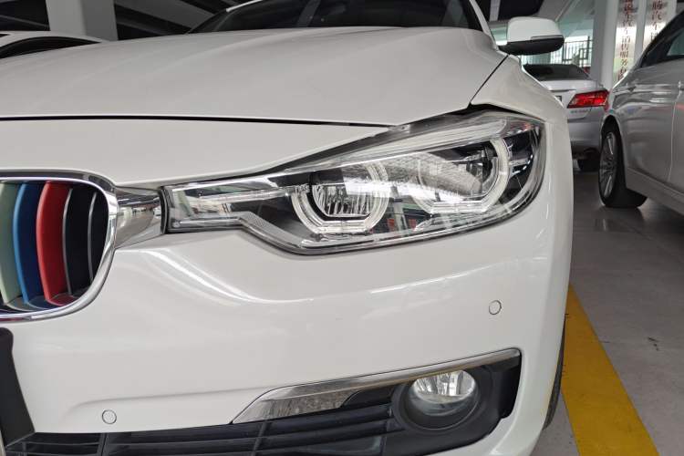 Used BMW 3 Series 2016 316Li Fashion Model
