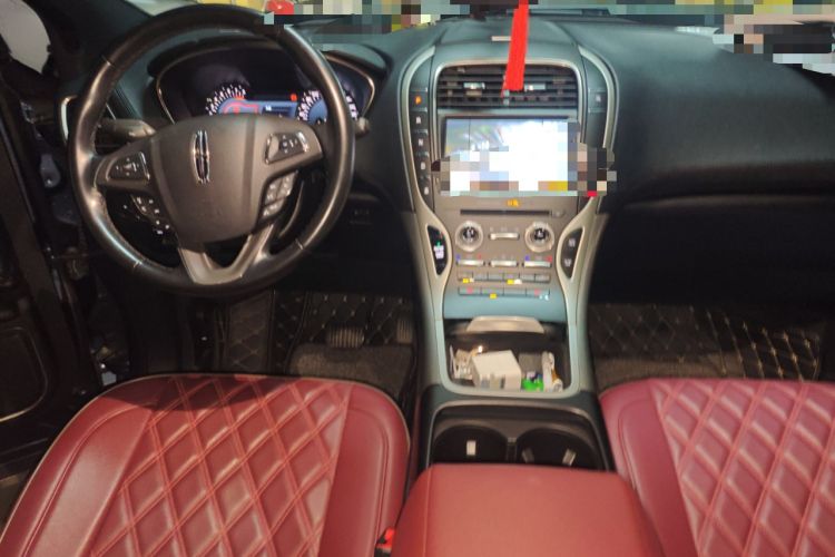 Used Lincoln MKX 2017 2.0T Two-Wheel Drive Deluxe Edition