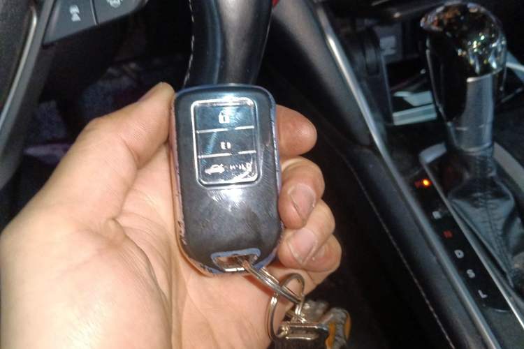 Used Honda Accord 2018 260TURBO Luxury Edition China V Emission Standard Vehicle Key