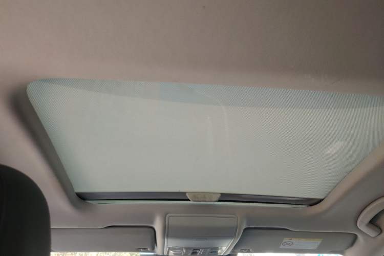 Used Volkswagen Lamando 2018 280TSI DSG Comfort Edition Headliner