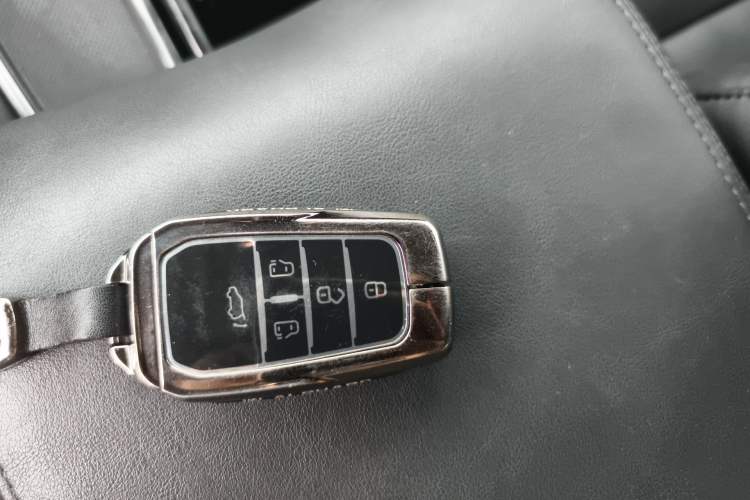 Used Toyota Vellfire 2020 Dual-Engine 2.5L HV Luxury Edition