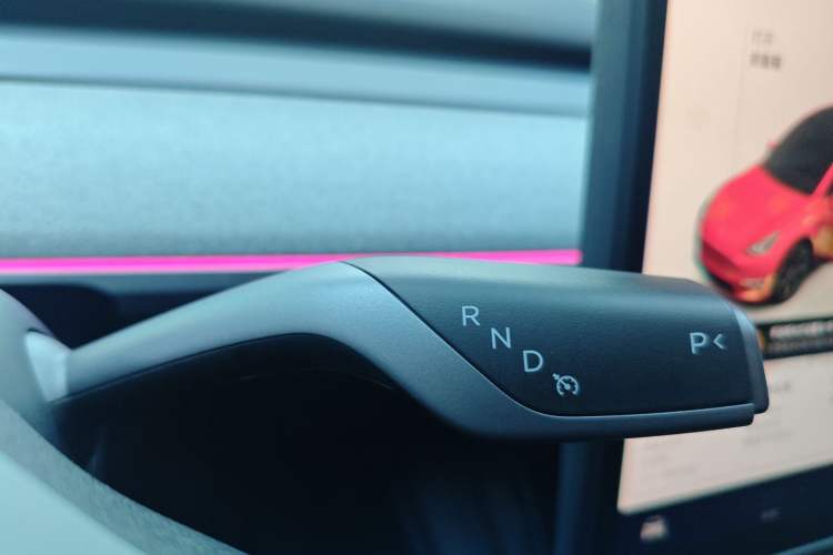 Used Tesla Model Y 2024 Rear-Wheel-Drive Version