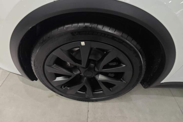 Used Tesla Model X 2023 Dual-Motor All-Wheel-Drive Version
