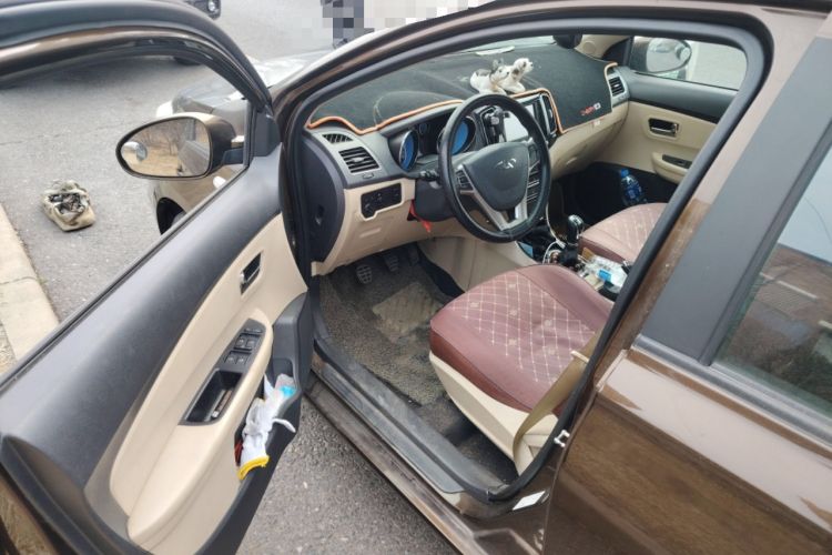 Used Chery E3 2013 1.5L Manual ZhiShang Model