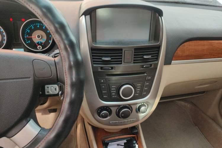 Used Buick Excelle 2013 1.5L Manual Luxury Model