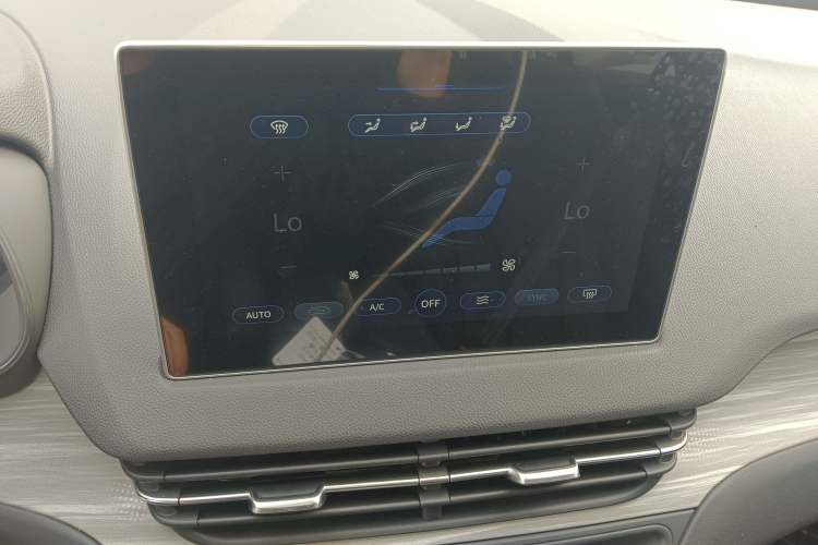 Used Hongqi E-QM5 2024 560km PLUS