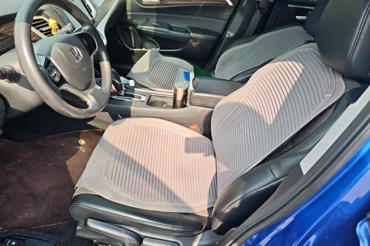 Used Honda Jade 2017 1.8L automatic Comfort version 5 seats