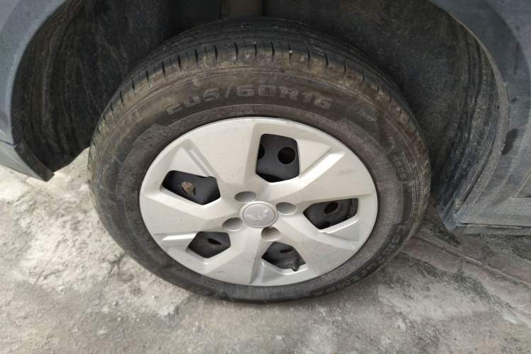 Used Wuling Alvez 2022 1.5L Manual Free-Style Model