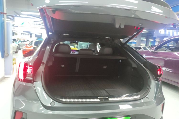 Used Zeekr 001 2024 YOU Edition 100 kWh All-Wheel Drive Trunk