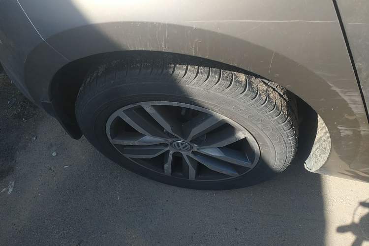 Used Volkswagen Golf 2016 230TSI Automatic Luxury Version