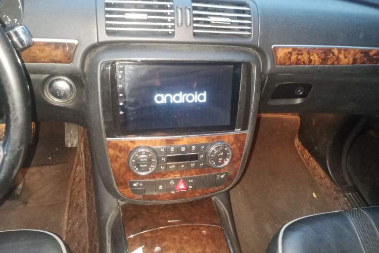 Used Mercedes-Benz R-Class 2011 R 350 L 4MATIC
