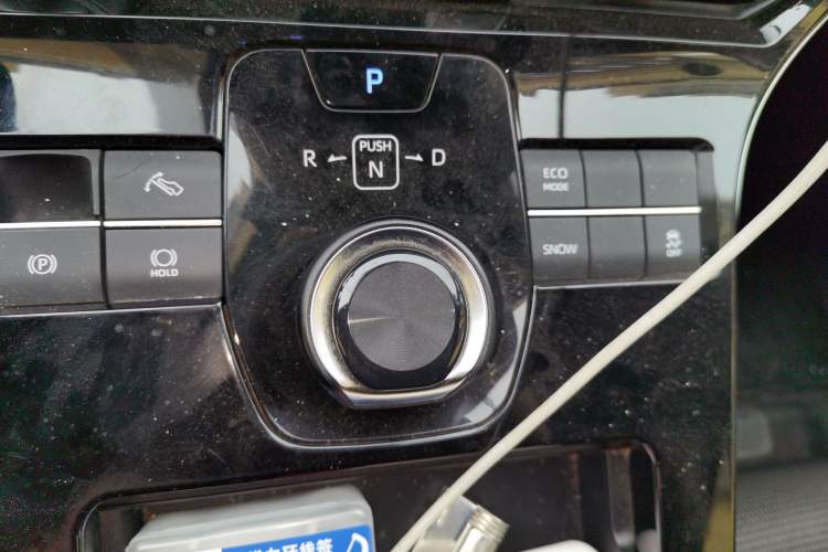 Used Toyota FAW bZ4X 2022 Two-Wheel-Drive Elite JOY Edition Gear Lever