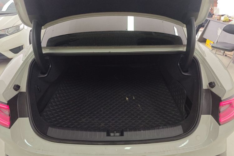 Used Xiaomi Auto SU7 2024 Rear-Drive Long-Range Intelligent Driving Version