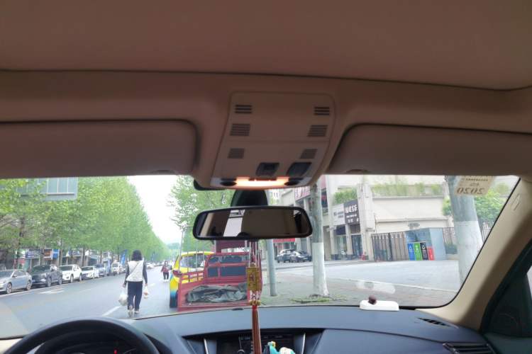 Used BMW X1 2013 sDrive18i Leading Model
